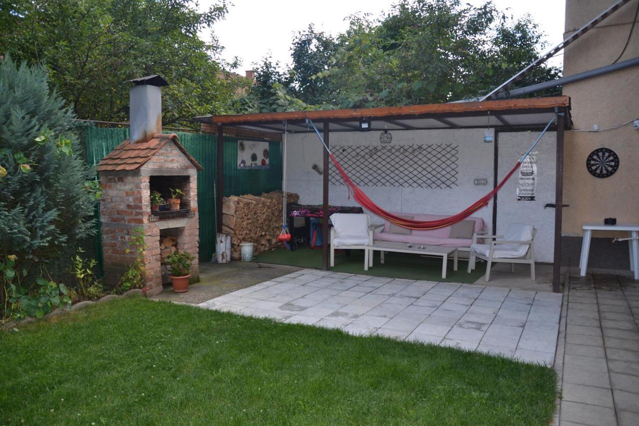 Gavri'S Relaxing Place Брашов Екстериор снимка