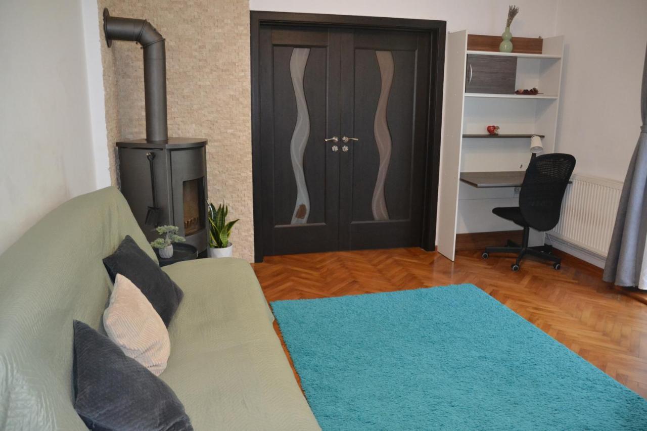 Gavri'S Relaxing Place Брашов Екстериор снимка